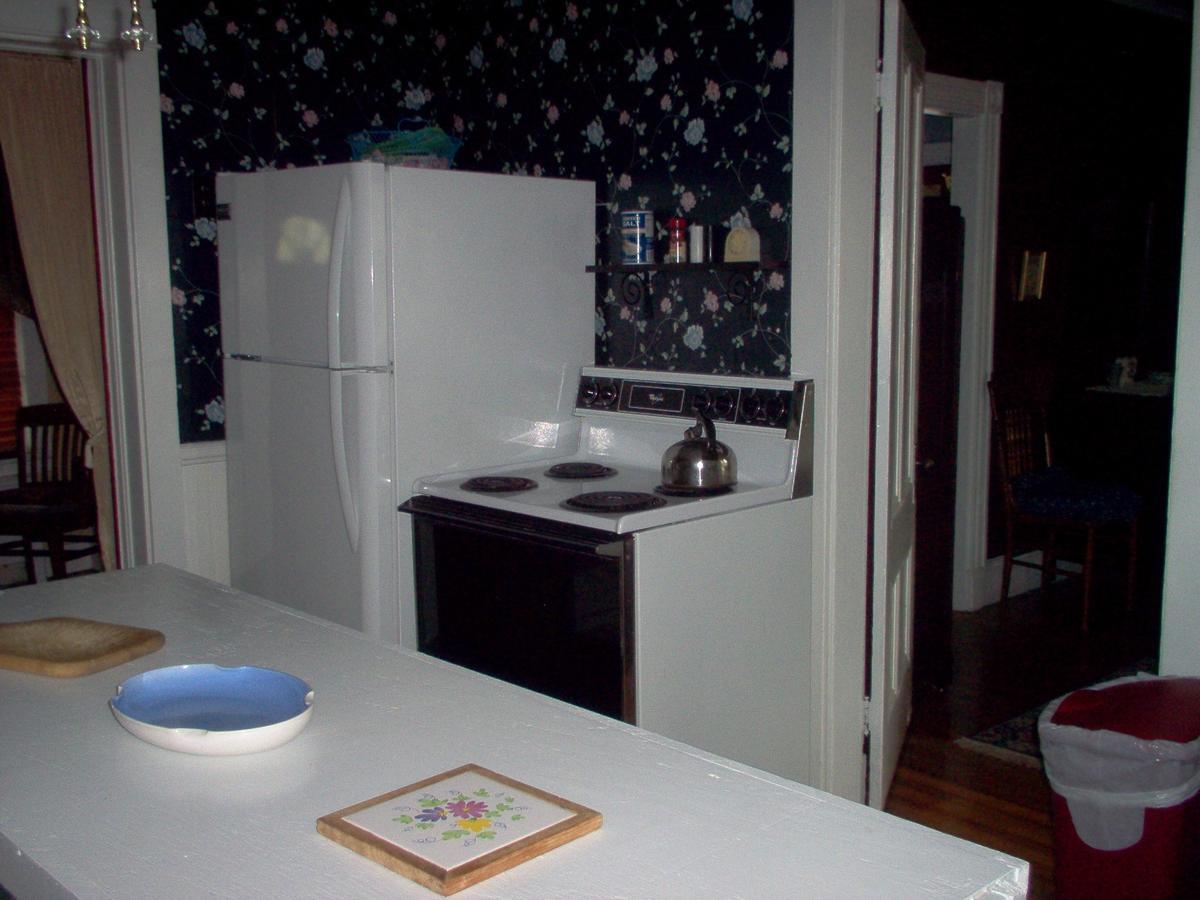 Parks Edge Inn Millinocket Экстерьер фото