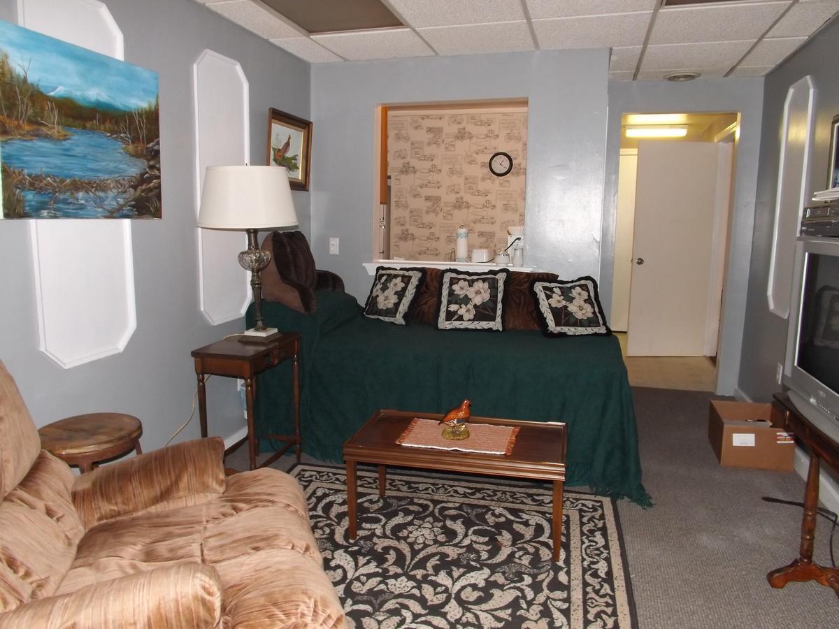 Parks Edge Inn Millinocket Экстерьер фото